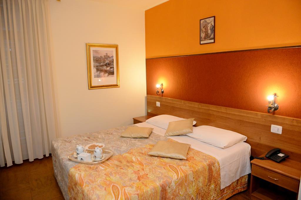 Albergo Altavilla Tirano Kültér fotó