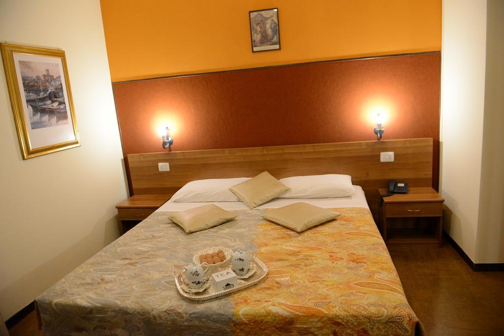 Albergo Altavilla Tirano Kültér fotó