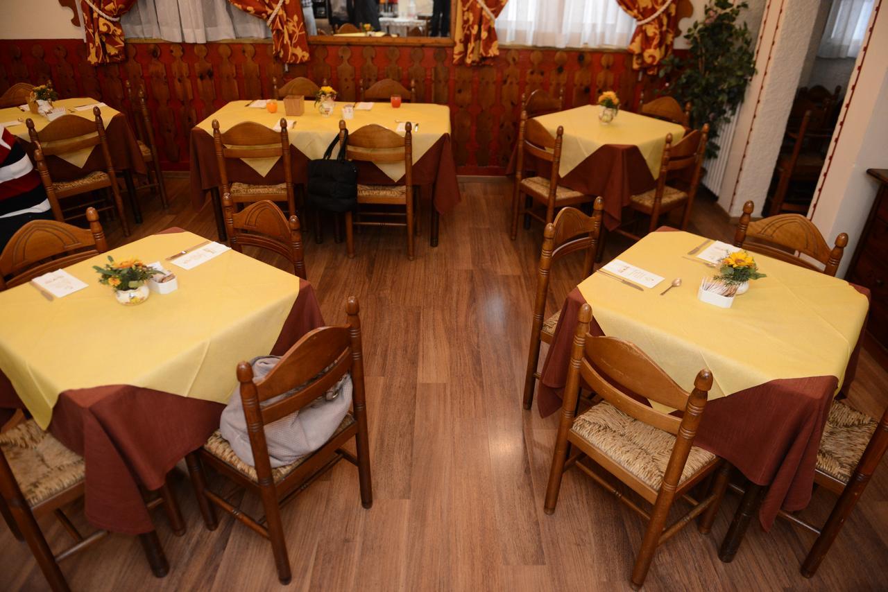 Albergo Altavilla Tirano Kültér fotó